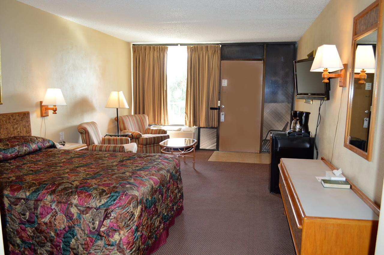 Tarpon Shores Inn Tarpon Springs Esterno foto
